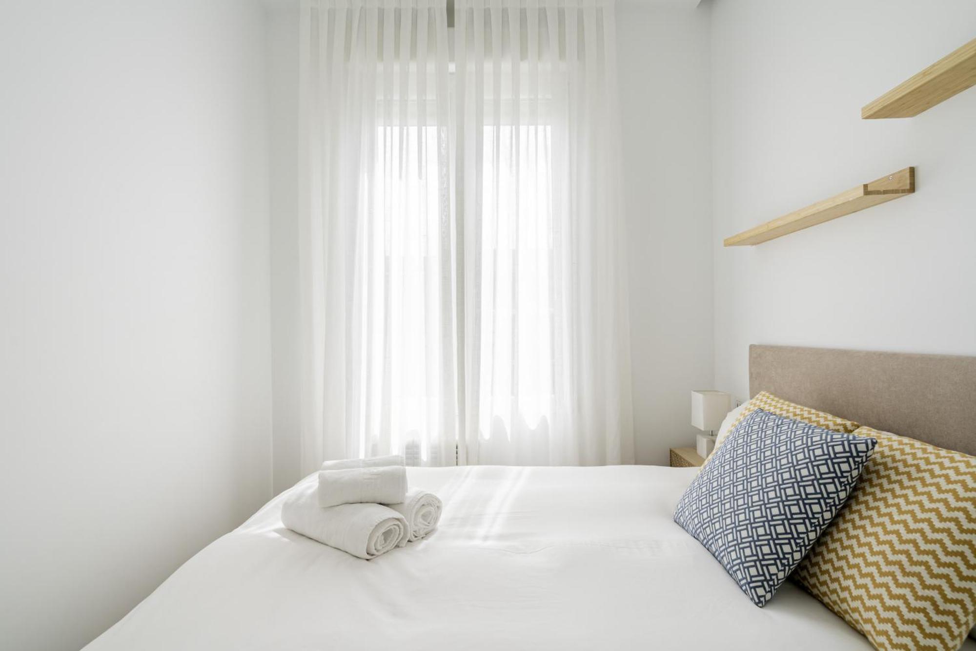Apartamento Reformado En Metro Ibiza Alquiler Temporal Madrid Exterior foto