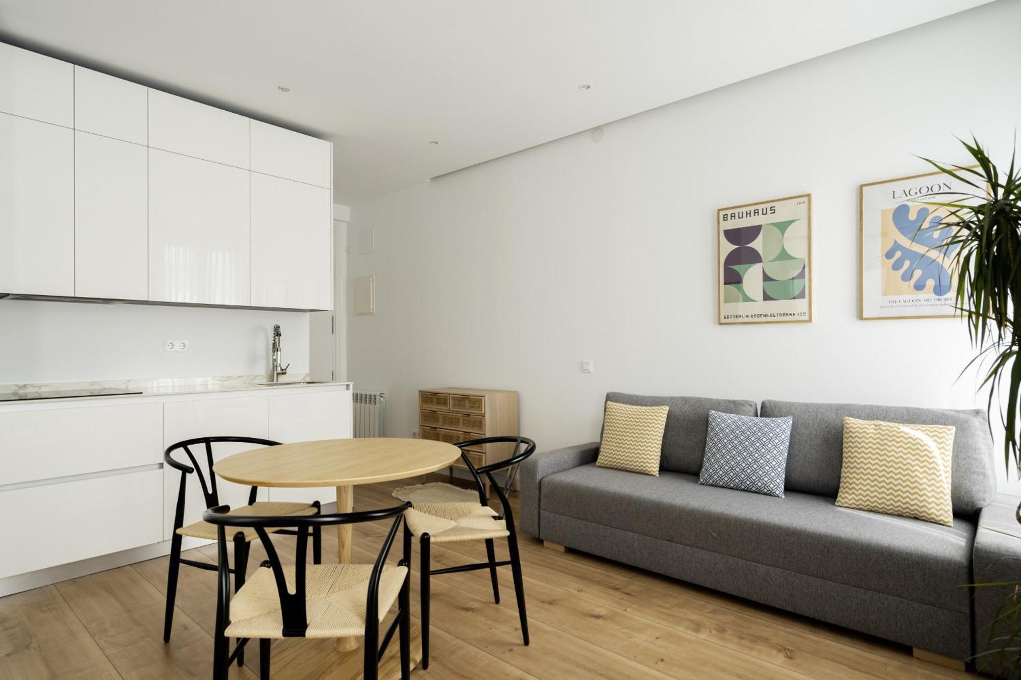 Apartamento Reformado En Metro Ibiza Alquiler Temporal Madrid Exterior foto